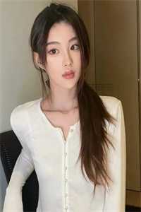 裴总，夫人撕掉假结婚证嫁大佬了热门