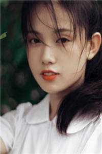 八年的女友，选择和别人结婚全本小说推荐